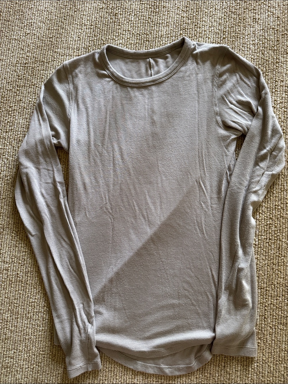 lululemon hold tight long sleeve 4- taupe